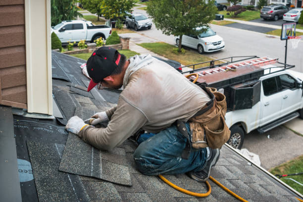 Professional Roof Replacement technician working in Woodbridge, CT